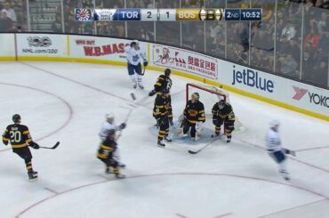 Nylander lights up Rask for hat trick in Boston