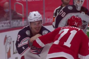 Zach Werenski and Oliver Bjorkstrand vs. Dylan Larkin and Bobby Ryan Fights (Jan. 18, 2021)