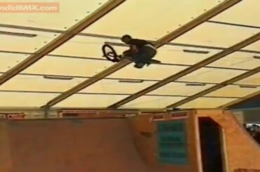 Marcus Wilke ripping it up at one of the legendary Urban Games comps, Clapham Common, London, 2000