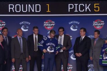 Vancouver Canucks draft Elias Pettersson fifth overall