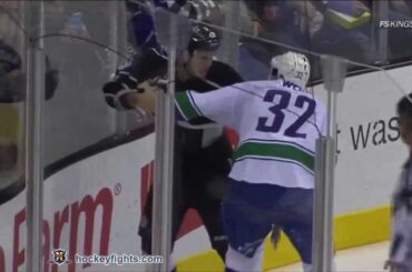 Dale Weise vs Kyle Clifford Nov 10, 2011