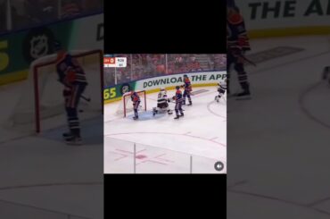 Trevor Moore Goal to open up the scoring #nhlplayoffs #lakings #oilersnation #gokingsgo