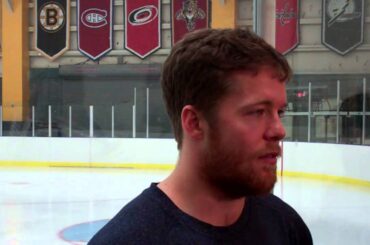 Ryan Ellis Signs Contract with Predators