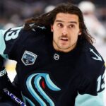 Utah Mammoth Sign Tanev, Schmidt, Vanecek in NHL Free Agency