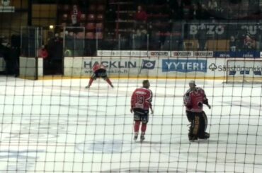 Ässät-Jyp 7.3.2013. Armia, Savinainen ja Antti Raanta tuulettavat  :-)