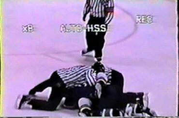 Colton Orr vs Grant McNeill Nov 4, 2000 Swift Current Broncos vs Prince Albert Raiders WHL