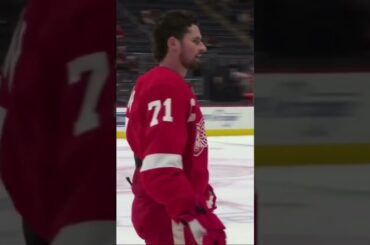 REDWINGS CAPTIAN DYLAN LARKIN BUYS FAN BEERS AFTER KNOCKING THEM OVER!#SHORTS