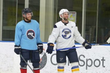 The AIHL presents: A morning skate with the ⁨@StLouisBlues⁩  Nathan Walker and friends