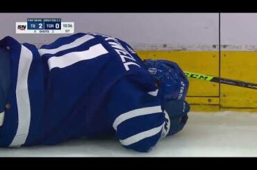 Colin Blackwell Takes Accidental Puck to Face