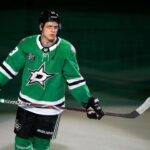 Janmark Signs One Year Extension with Stars