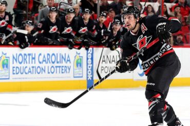 Faulk fires winner past Lindback late in 3rd