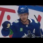 Filip Hronek sets up Pettersson goal vs Stars (11/4/2023)