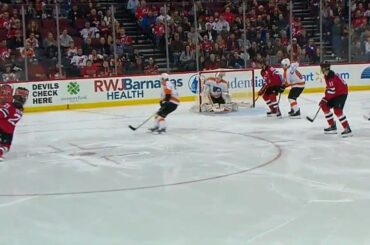 Palmieri wires a one-time past Elliott, gives Devils lead