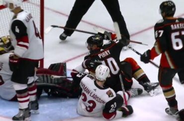 Perry chirps Domingue after scoring his second goal of the game