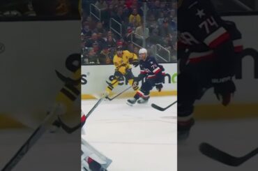 Sweden squeaks one by to even the score 🇸🇪