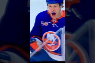 #17 Matt Martin (1) Wrist-Shot Goal