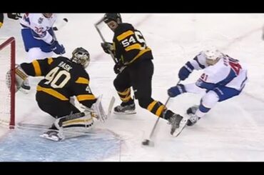 Byron pounces on loose puck in front