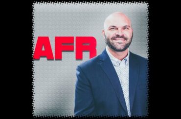 Reaction: No Stamps vs. Clemson, Kelly’s Comments, Shough’s ROY Chances, First Benched QB?