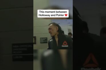 This moment with Poirier & Holloway 🤝 (via UFC)