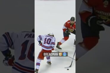 Artemi Panarin danced around the defender and scored ❄️🚨 | #shorts