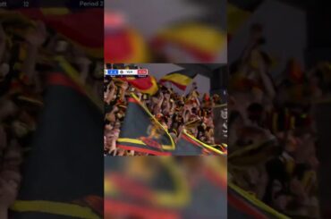 BIF tar ledningen! Vilken hockeymatch! Målfest och galna fans! #shorts