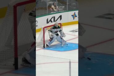 Cal Petersen getting loose in preseason. #GoalieGearSnob #MinnesotaWild #CalPetersen