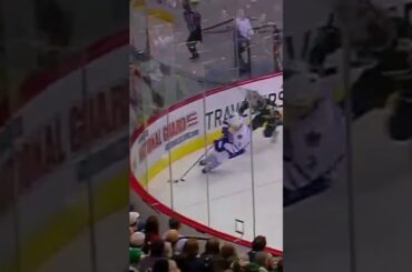 James Reimer Stops 3 Breakaways!! Leafs Win 3-0!! (March 22, 2011) #leafs #hockey