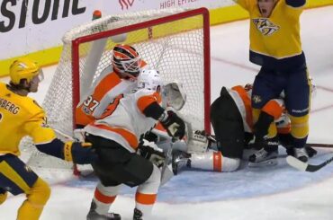 Predators score twice in final moments to take late lead against Flyers