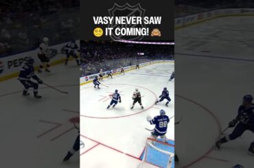 This shot BLINDSIDED Vasilevskiy 😵‍💫