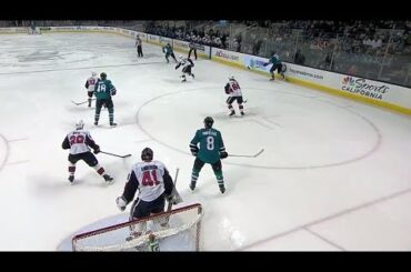 Sharks' Pavelski tips home Couture's wrister