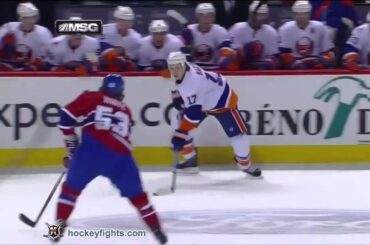 Matt Martin vs Ryan White Mar 17, 2012