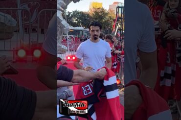 Jonas Siegenthaler NJ Devils Signs Autographs Red Carpet #njdevils #shorts #shortvideo #shortsvideo
