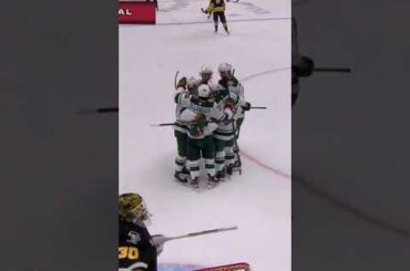 ZUCC! Mats Zuccarello shows off with sweet deflection goal 🇳🇴🚨