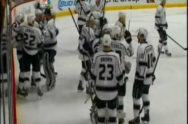 L.A. Kings: Alec Martinez's game-winning goal, hand shake (No shenanigans)