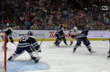 Alex Ovechkin scores Goal 899 vs Columbus Blue Jackets