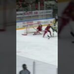 Jakob Ihs-Wozniak första mål (IF Björklöven mot Almtuna IS i Hockeyallsvenskan i Sverige) (#Shorts)