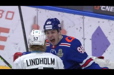 Kuzmenko with sensational goal