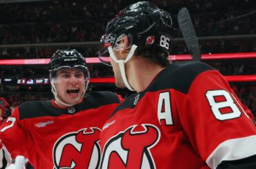 Nemec leads the way in Devils' win! 🇸🇰🍎Nemec nazbieral tri body!