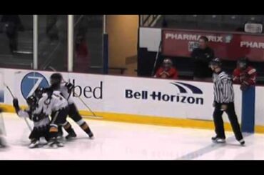 Samuel Poulin, #8 des Bastions de Blainville, Atome BB2, saison 2010-2011