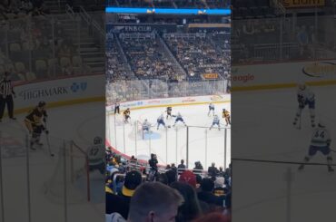 Tommy Novak - 1st Goal as a Penguin - Live Goal 10/21/25 vs Vancouver