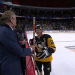 Sidney Crosby & Peter Forsberg swap sticks | Penguins - Predators | NHL Global Series | 2025-11-16