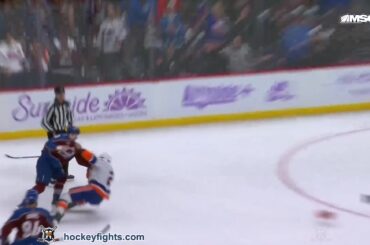 Anders Lee vs Josh Manson Nov 16, 2025