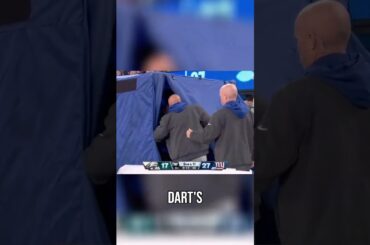 Brian Daboll FREAKS Out after Jaxson Dart goes into Medical Tent