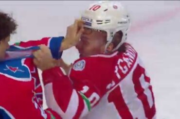 Бой КХЛ: Зайцев VS Цыганов / KHL Fight: Zaitsev VS Tsyganov