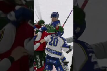 Bråk mellan Frölunda och Leksand (Frölunda HC mot Leksands IF Tegera Arena SHL i Sverige) (#Shorts)