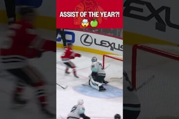 INCREDIBLE one-handed assist! 🤯