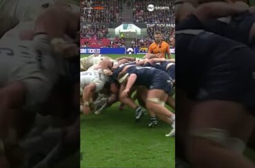 Ellis Genge showing his power!