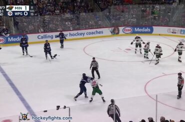 Marcus Foligno vs Adam Lowry Nov 23, 2025