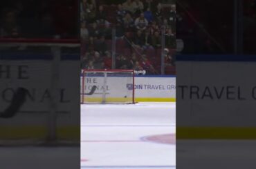 Felix Robert träffar stolpen (Växjö Lakers HC mot Malmö Redhawks Malmö Arena SHL Sverige) (#Shorts)