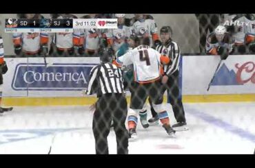 AHL fight - Keegan Lowe (San Diego Gulls vs San Jose Barracuda) 03-09-2021
